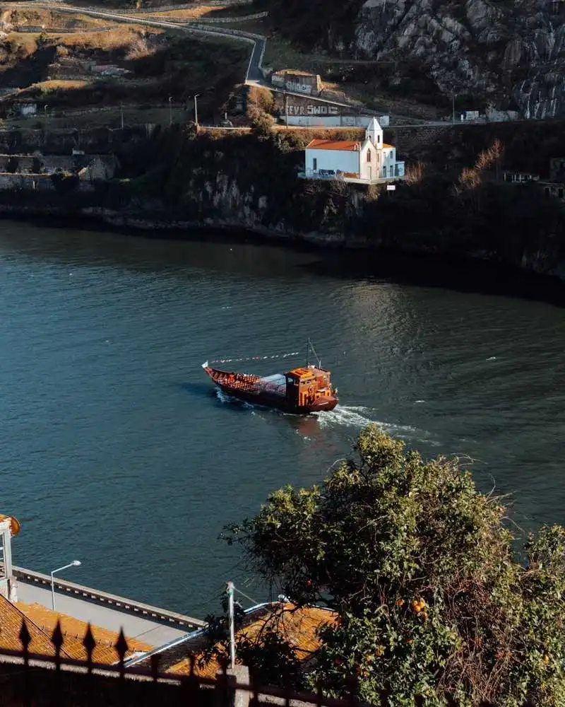 crucero de los seis puentes oporto