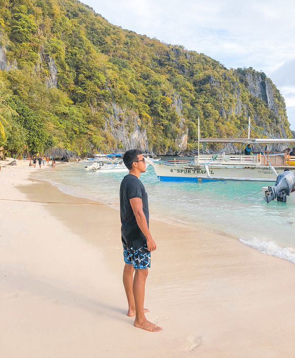 island hopping el nido