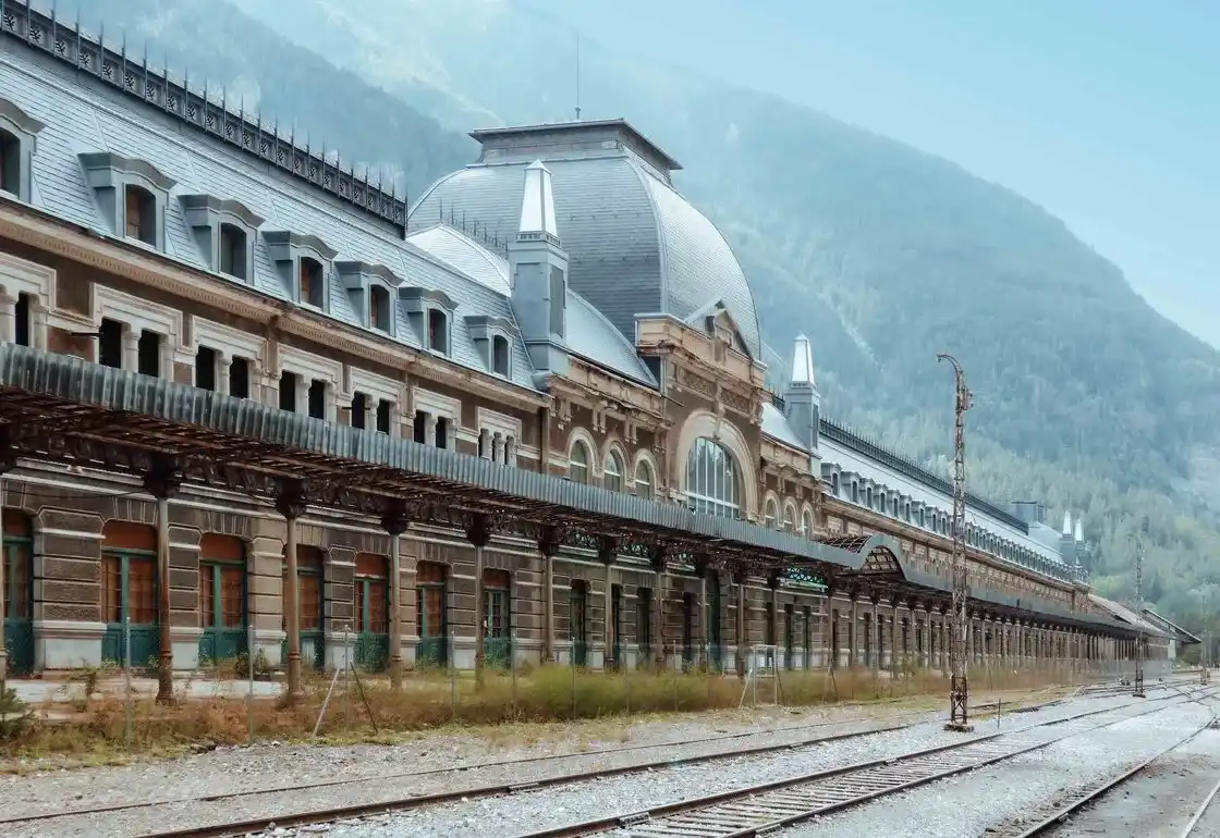 estacion canfranc