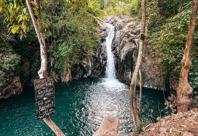 aling aling waterfall
