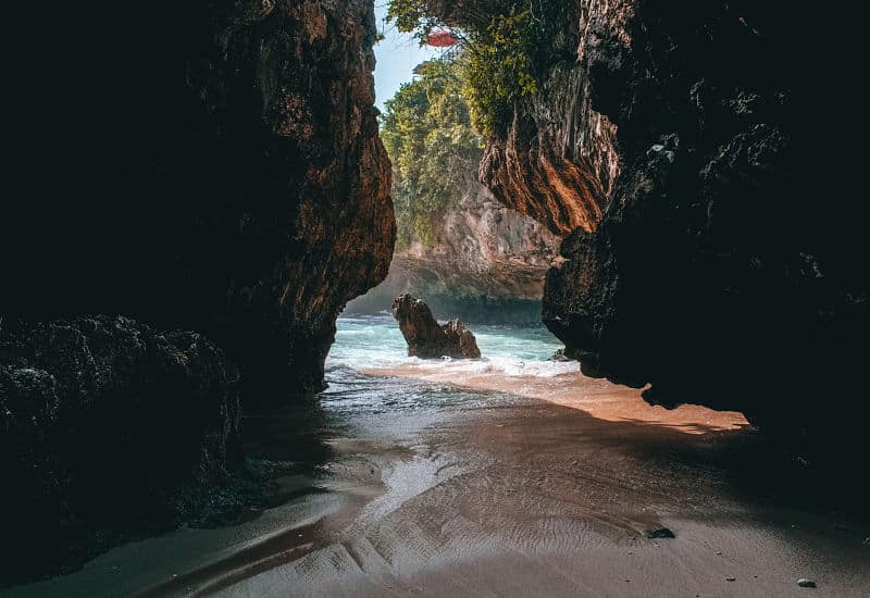 Suluban Beach