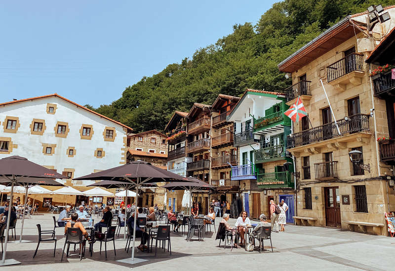 pueblos que ver cerca de san sebastian
