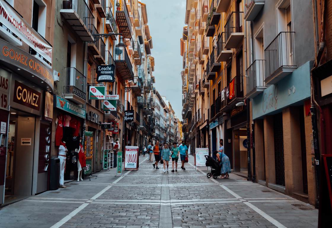 donde alojarse en pamplona