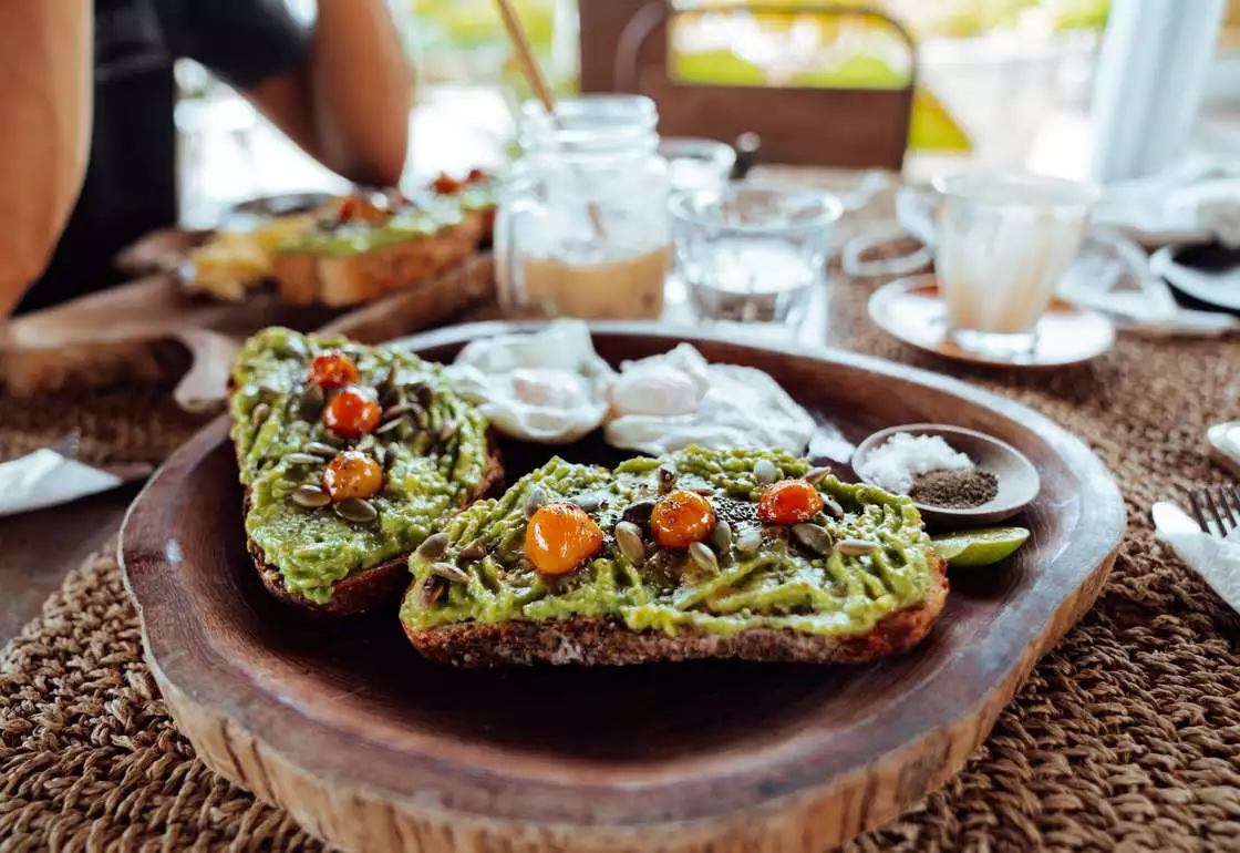 ithaka warung