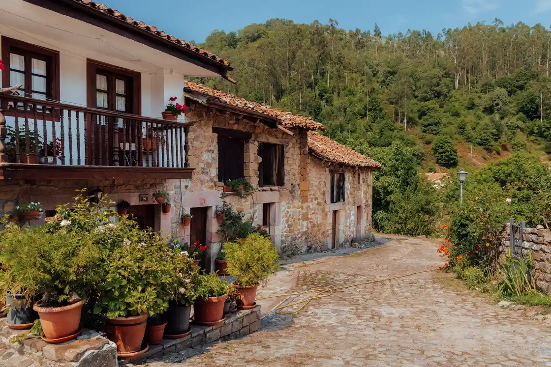cantabria donde alojarse