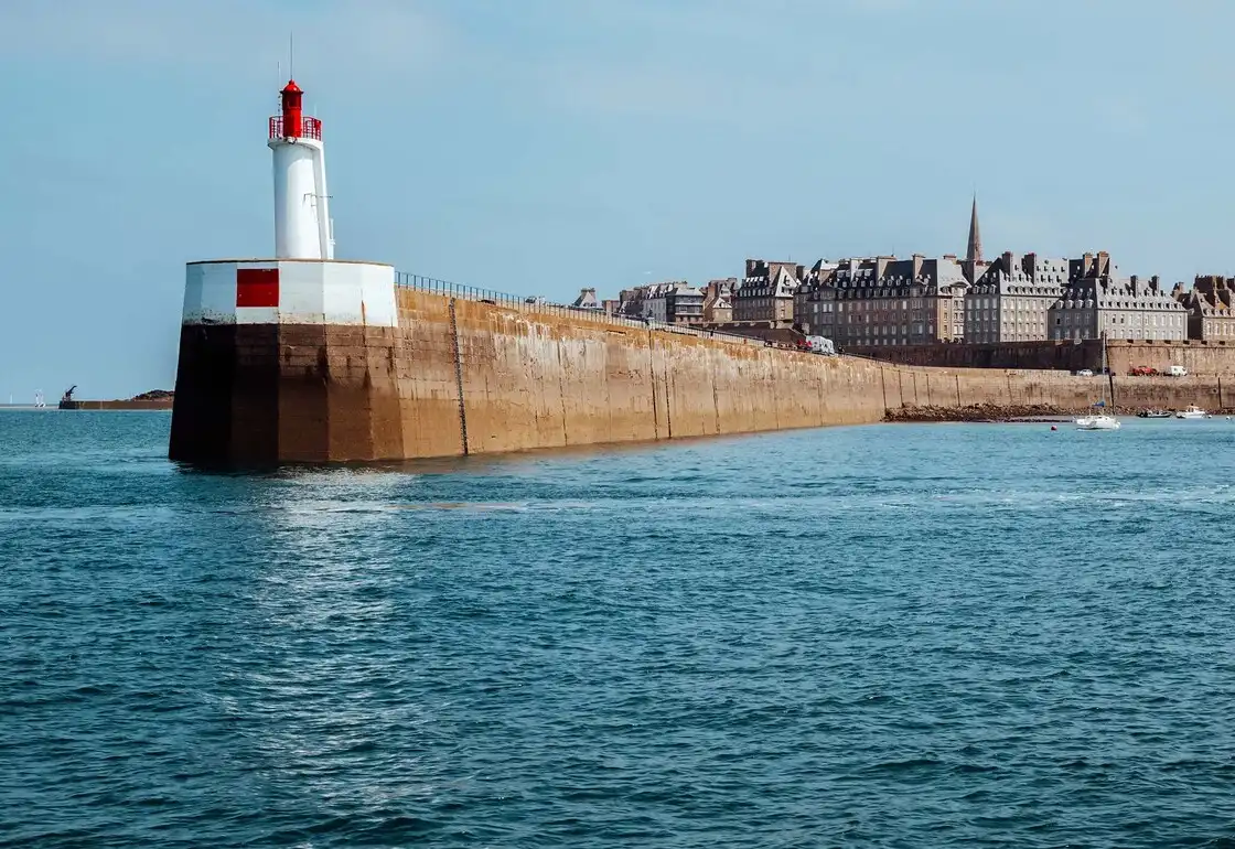 faro de mole des noires