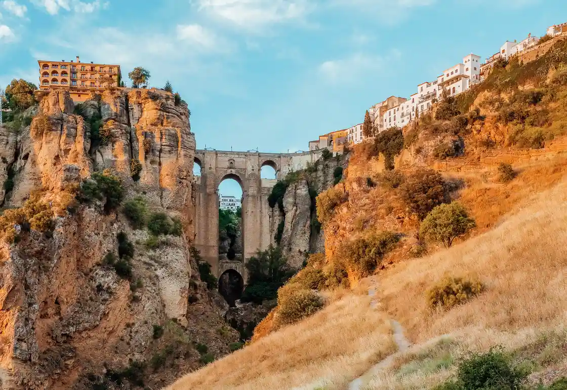 pueblos mas bonitos de malaga