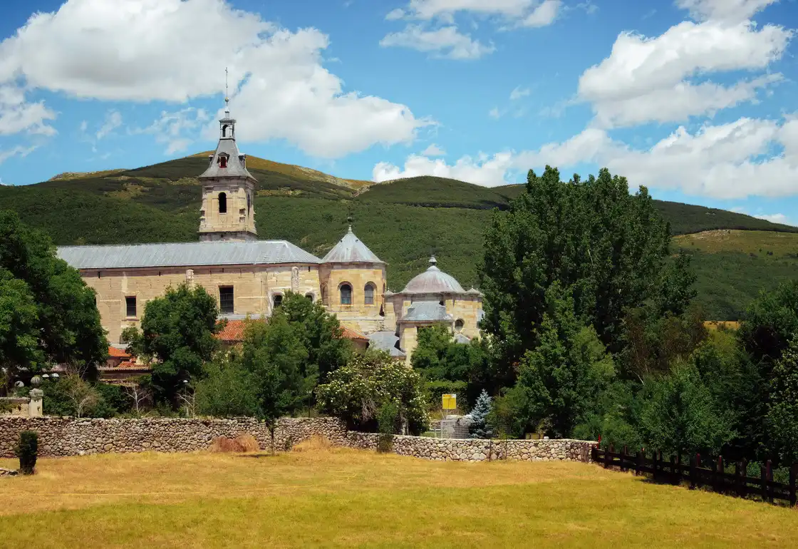 pueblos bonitos cerca de madrid