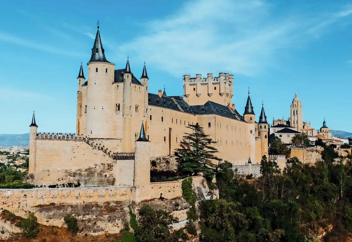alcazar de segovia