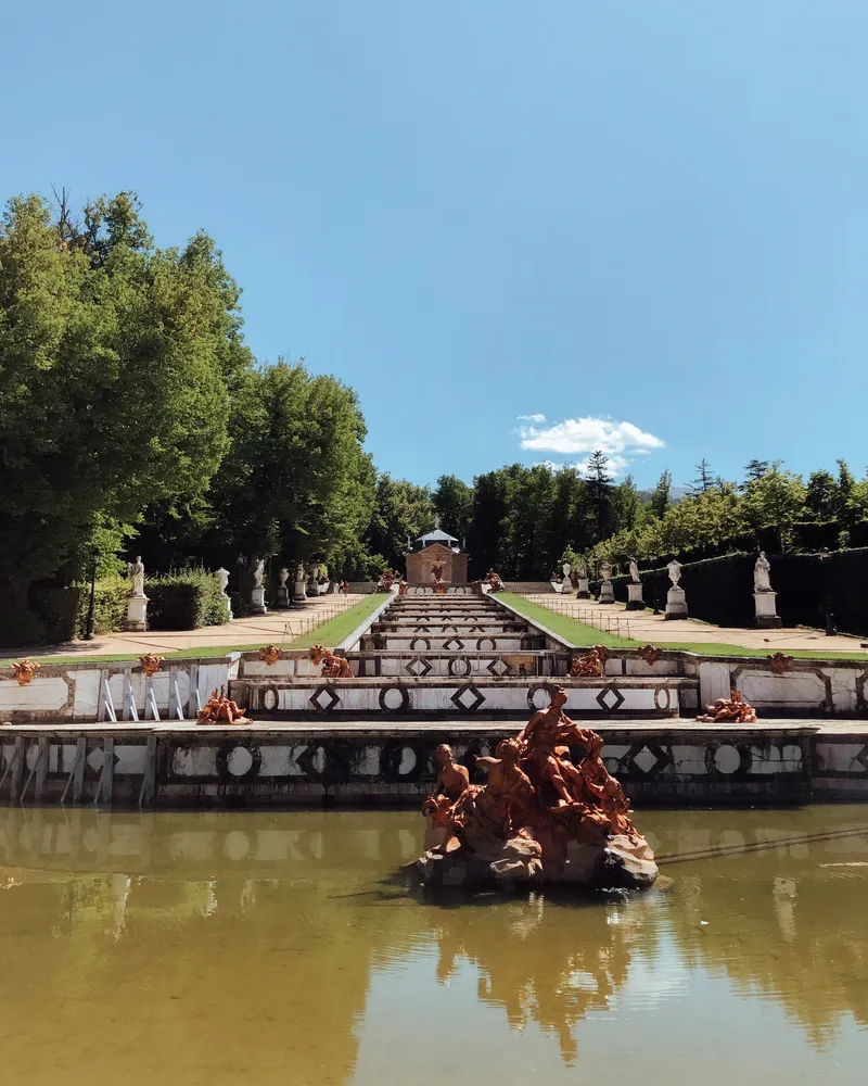 fuente jardines
