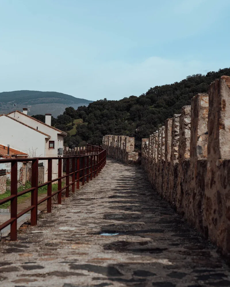 buitrago de lozoya que ver