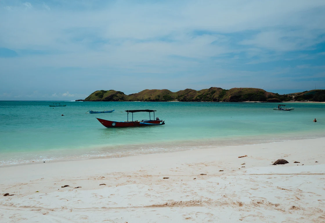 playa tanjung aan