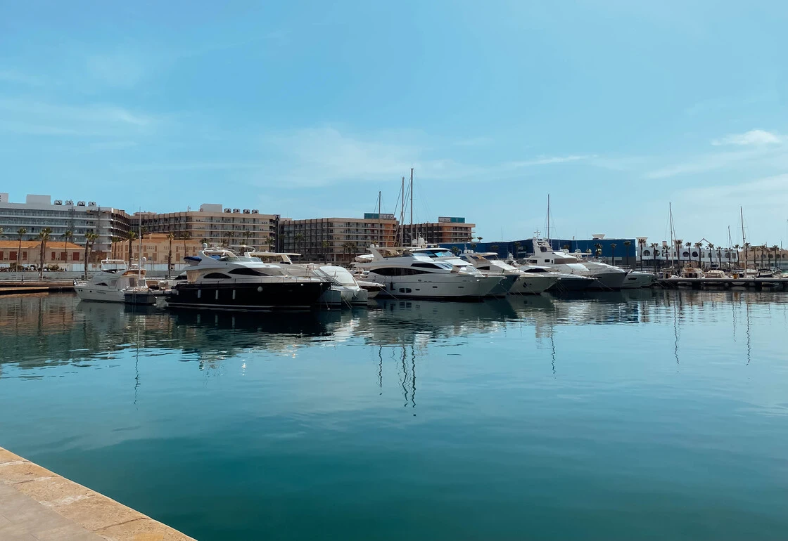 puerto de alicante
