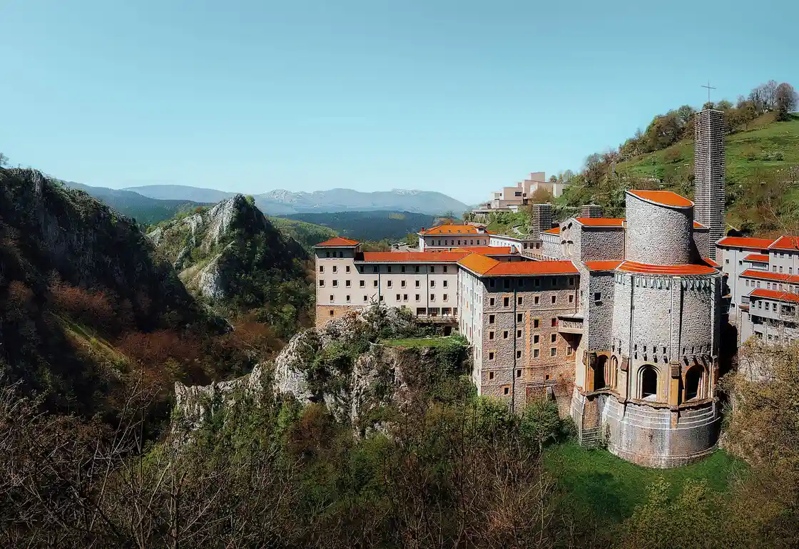 santuario de arantzazu