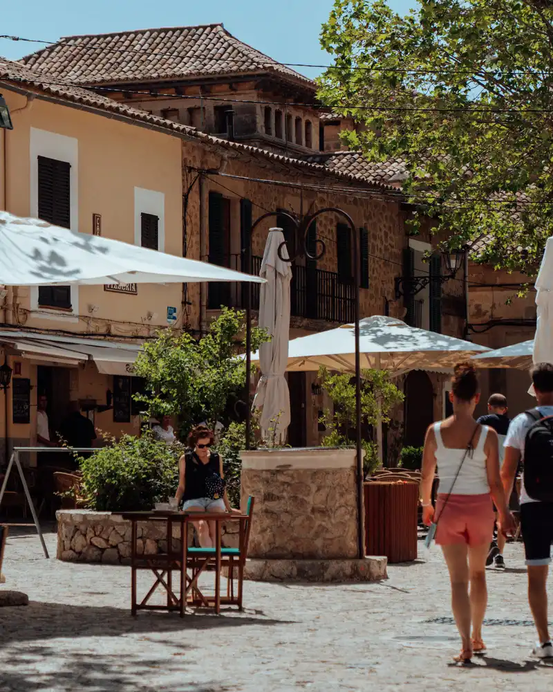 plaza de la cartuja