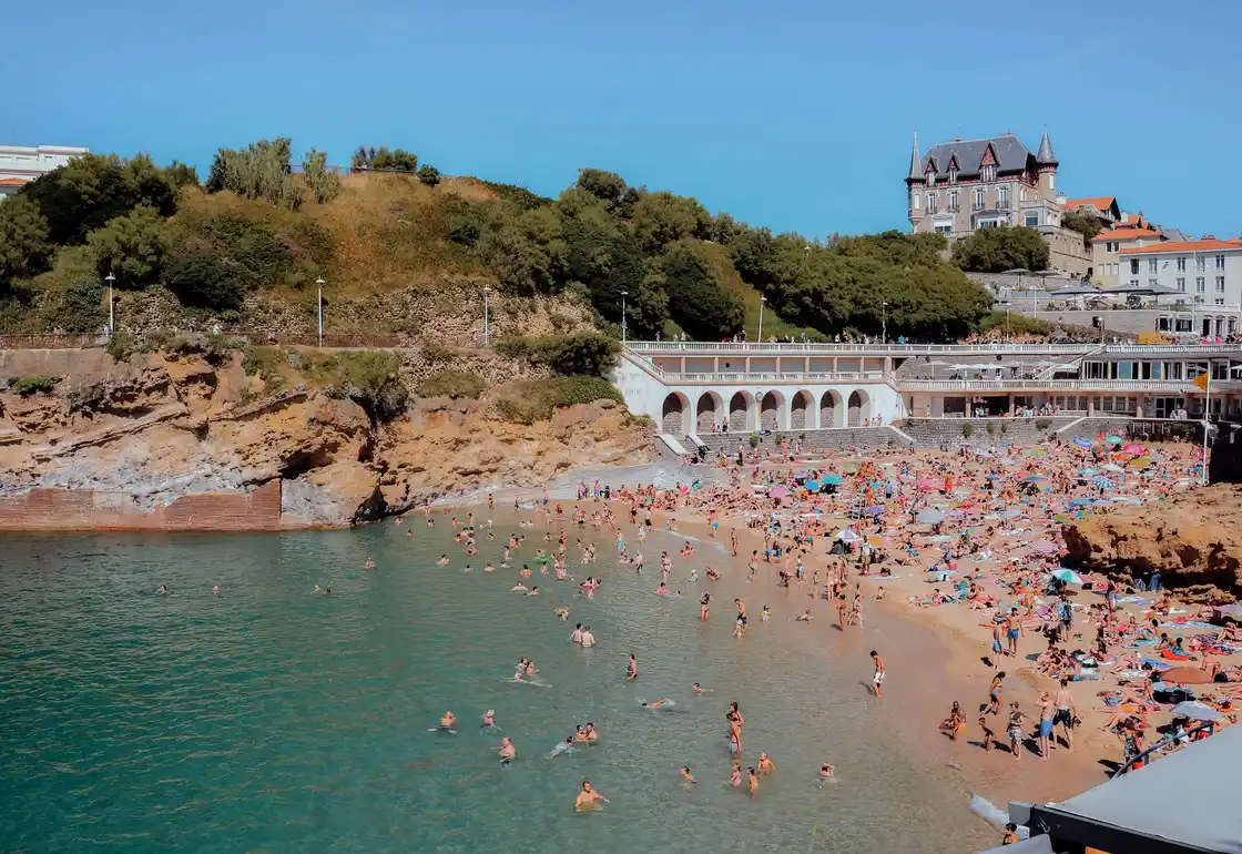 donde dormir biarritz