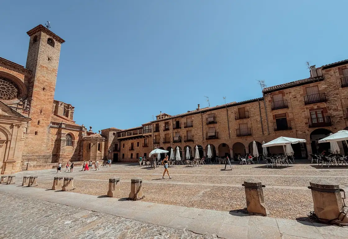 plaza mayor siguenza